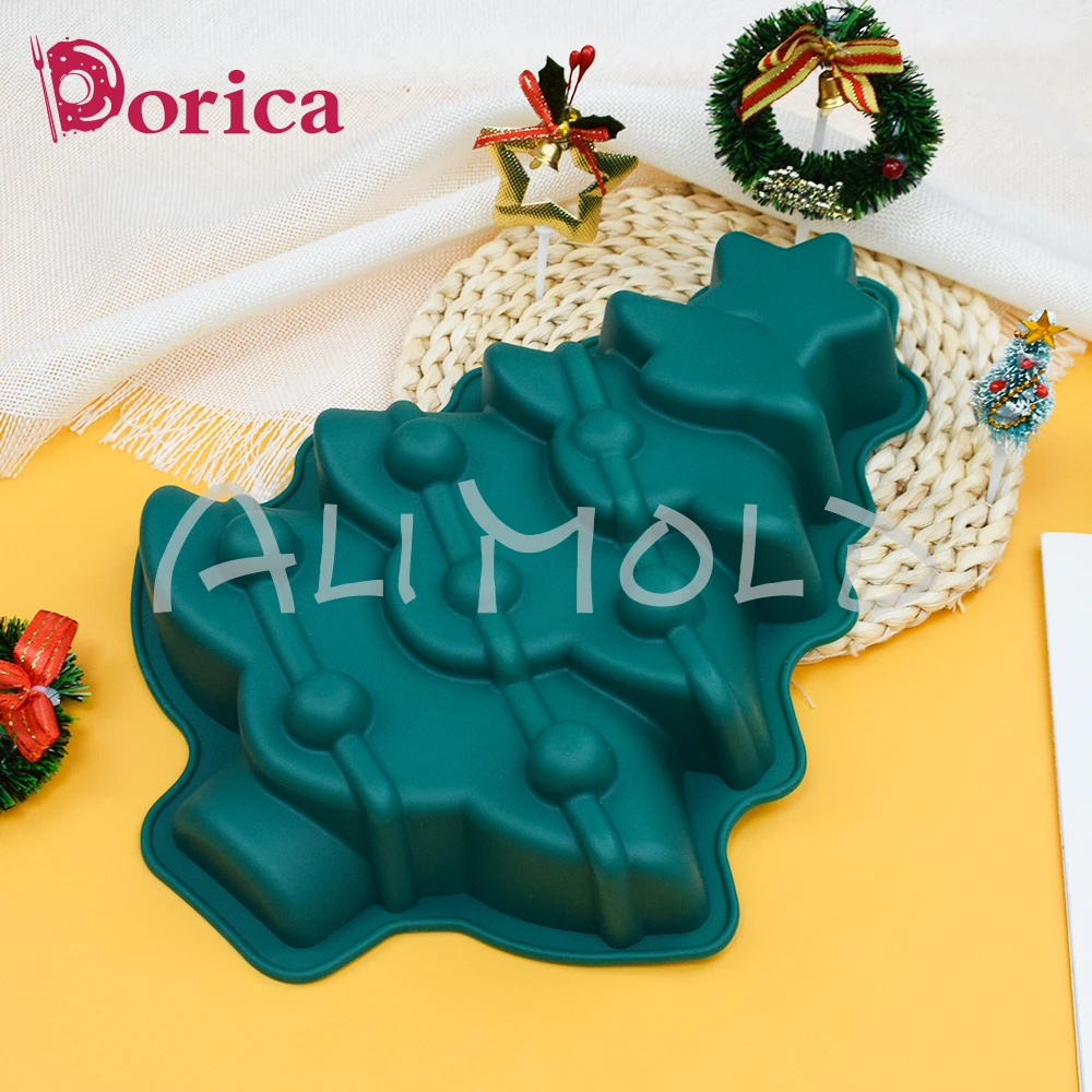 Christmas Tree Sili…