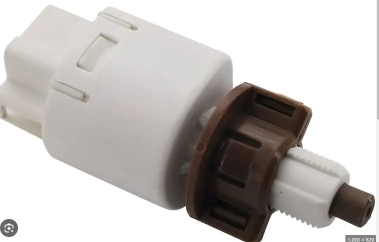 

Applicable to accessory parts 84340-69025 for Toyota reversing lights, brake light switch sensor