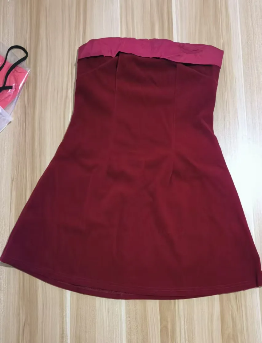 2026 Winter neue Damenmode sexy, auffälliges, rückenfreies, schulterfreies Tube-Top-Kleid für Frauen – Detail 7
