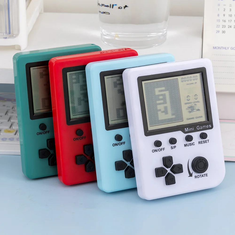 Classic Tetris Handheld Game Machine Keychain Mini Pocket Retro Game Console 26 In 1 Electronic Game Toy Kids Party Favor Gifts
