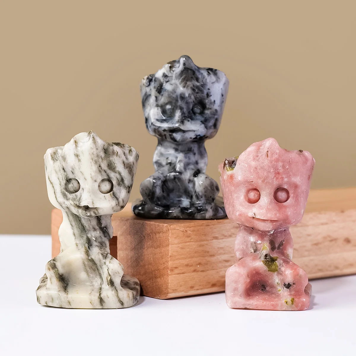 5pcs Natural Crystal Groot Carving, Raw Crystal DIY Animal Crafts, Home Decor Ornaments