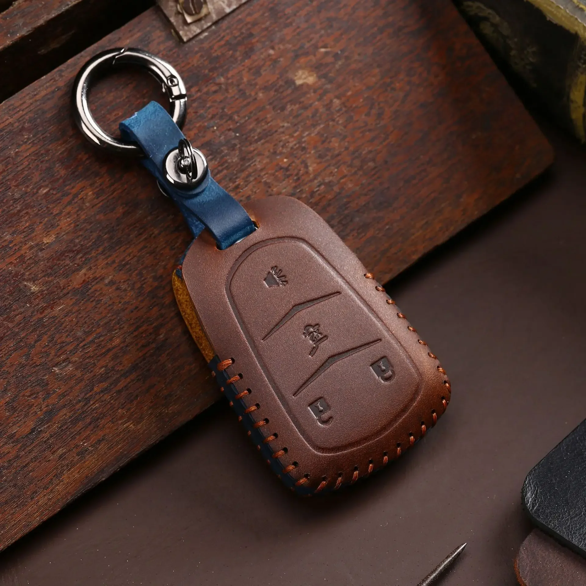 

1pc Leather Car Key Case Key Cover For Cadillac ESV Escalade CTS XTS SRX ATS 2015 2016 2017 2018 CT5 XT5 XT6