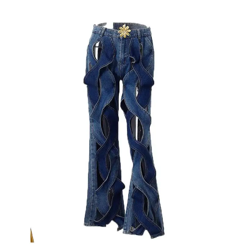 

Women's Casual Faion Twist Hollow Metal Button Jeans Comfortable Soft Material Autumn Season Suitable for 2 Months plus