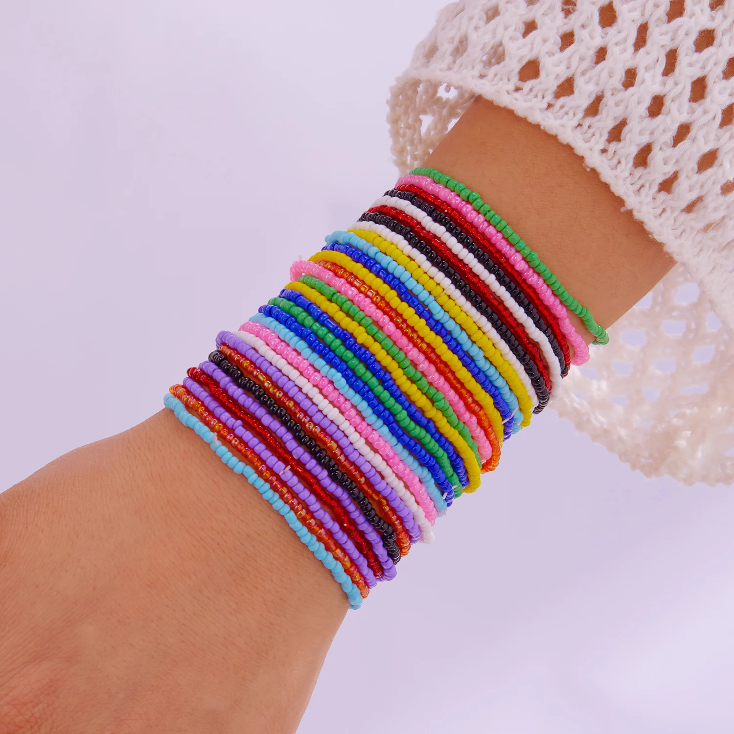 Böhmisches Perlenarmband-Set für Frauen, bunt, dehnbar, Reisperlen, Kettenarmreif, stapelbarer Schmuck, Sommer- und Strandgeschenk – Detail 6