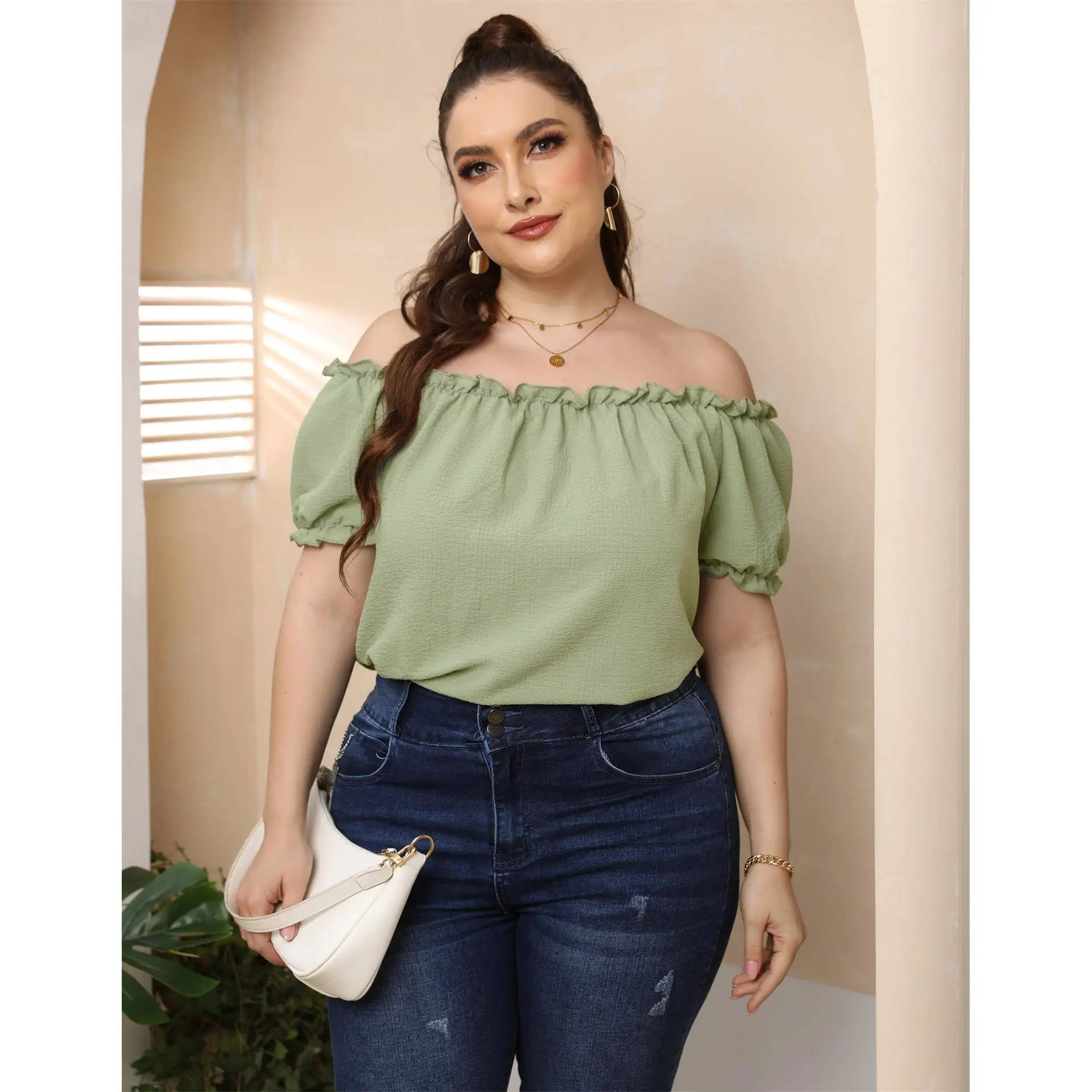 

plus Size Women's Casual Shoulder Bared One-Shoulder T-Shirt Wooden Trim Sweet Short Sleeve City Walk Style F202150