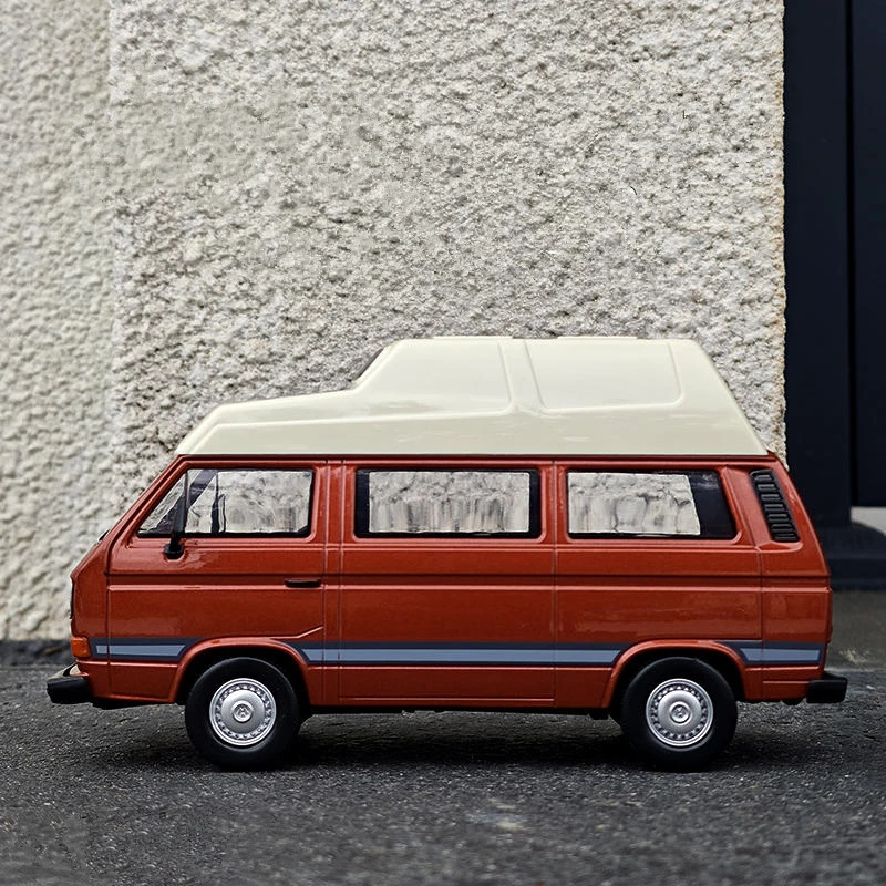 Motormax 1/24 VW TYPE 2 T3 Alloy BUS Car Model Diecast Metal Classic Vehicles Car Model High Simulation Collection Kids Toy Gift