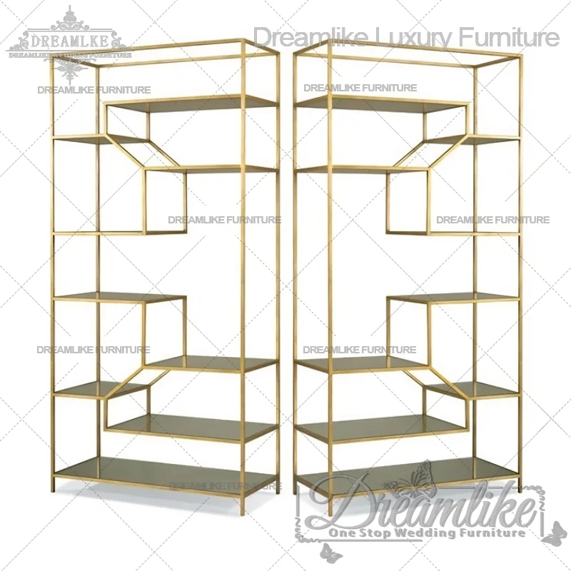 

Сказочный свадебный винный элант, красивый дизайн, современный золотой бар, витрина и этаж, винная стойка