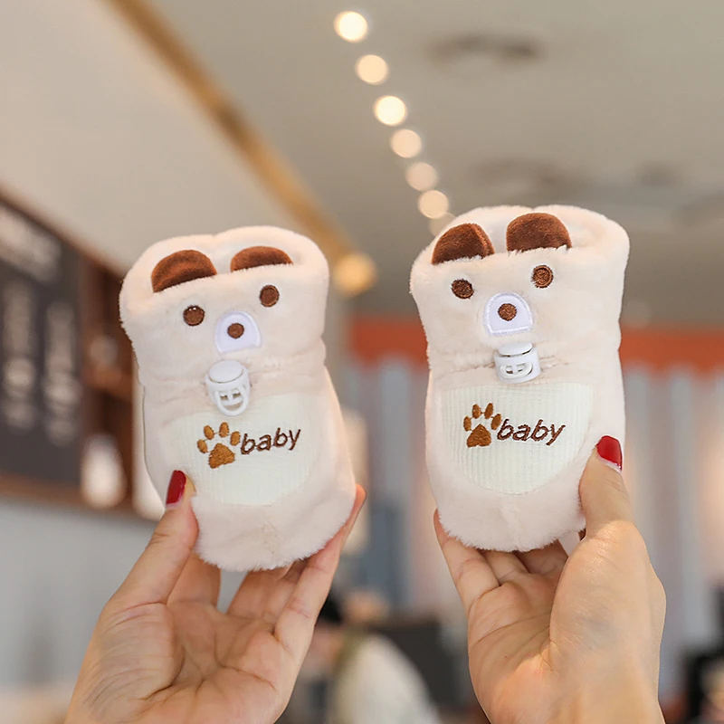 

Новые мягкие зимние ботинки абрикосового цвета для маленьких девочек и мальчиков, зимняя теплая обувь, однотонная модная детская обувь с нечеткими шариками для малышей, детская обувь для первых ходунков