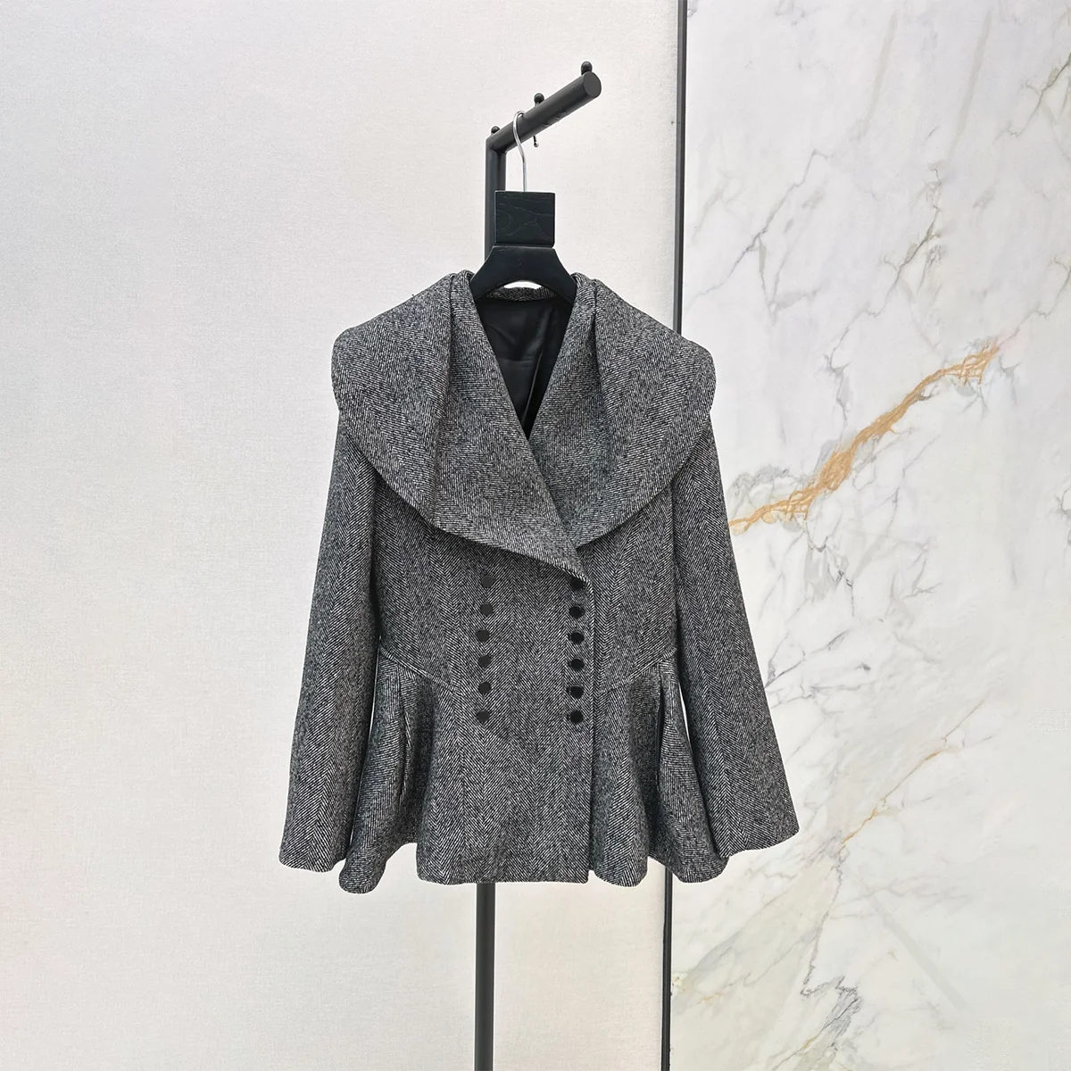 2026 High-Quality Women's Retro Waist-Cinching Ruffle Hem Double-Row Buttoned Quality Wool Blazer26101309