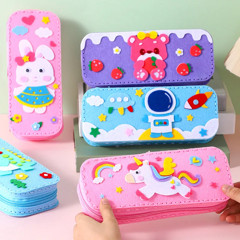 DIY Non-woven Fabric Stationery Bag Kids Fine Motor Skill Training Sewing Kit Cute Cartoon Animal Pen Storage Bag Art Craft Toys