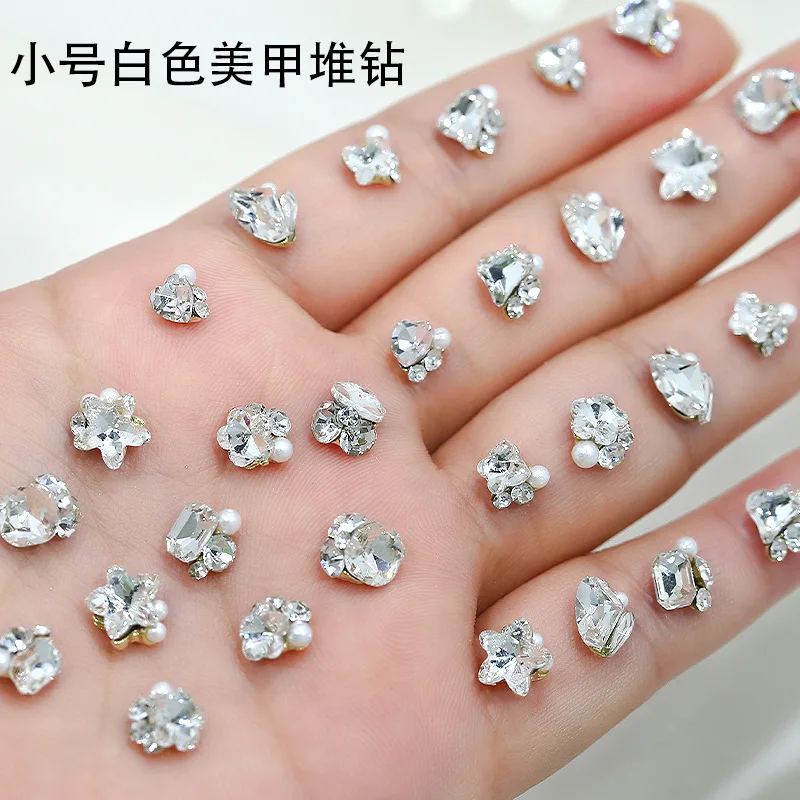 10pc flash mini arte do prego diamante pilha acessórios branco coração borboleta gordura quadrado floco de neve encantos do prego diy decoração da arte do prego