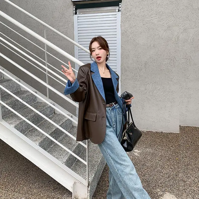 Kurtka damska SuperAen 2026, nowa kolekcja wiosenna, patchworkowa, dżinsowa, z kołnierzem, skórzana, w stylu high street, oversize, koreańskie płaszcze.