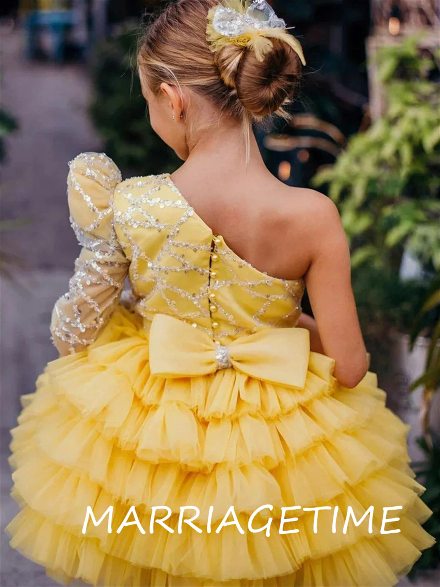 Eine Schulter Pailletten Tüll Blumen mädchen Kleid gelb exquisite Party Kinder Geburtstag knielange Spitze Ballkleid Prinzessin Kleider