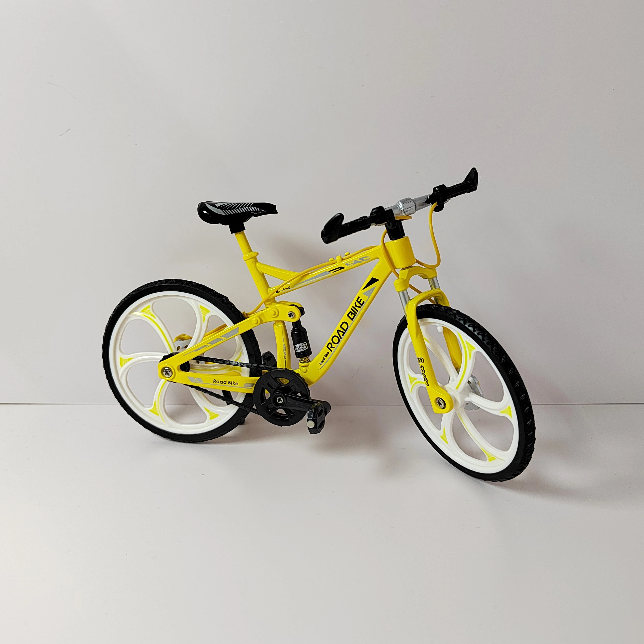 1:8 Gele Fiets Model Legering Diecast Mountainbike Gesimuleerde Vinger Fiets Collectie Speelgoed Voor Kinderen Jongen Speelgoed