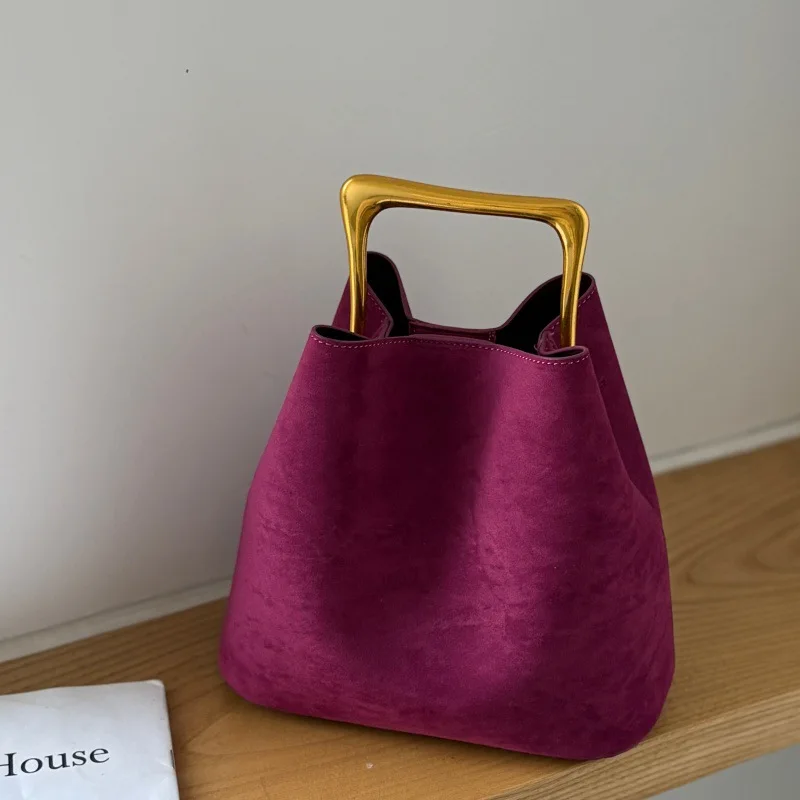 

2025 Chic Designer Vintage Women Suede Frosted Leather Bucket Handbag Luxury Metal Handle Tote Bag Trendy Commuter Crossbody Bag