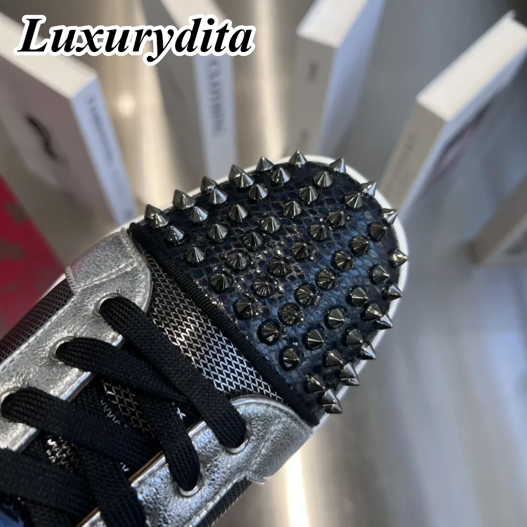 

Top Quality Womens Trendy Casual Sneakers Luxury Mens Real Leather Tennis Shoes Designr Red Sole Tide Lovers Rivet Shoes HJ0186