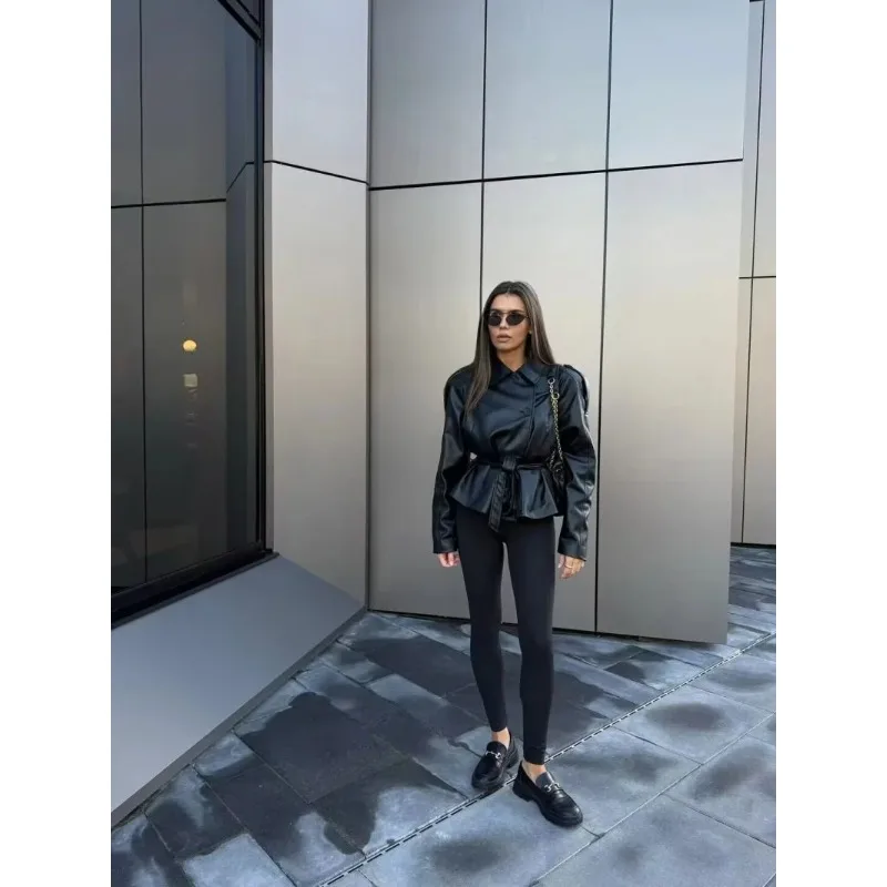 2026년 신상 여성 패션 벨트 인조 가죽 긴 소매 숏 트렌치코트 캐주얼 가죽 코트