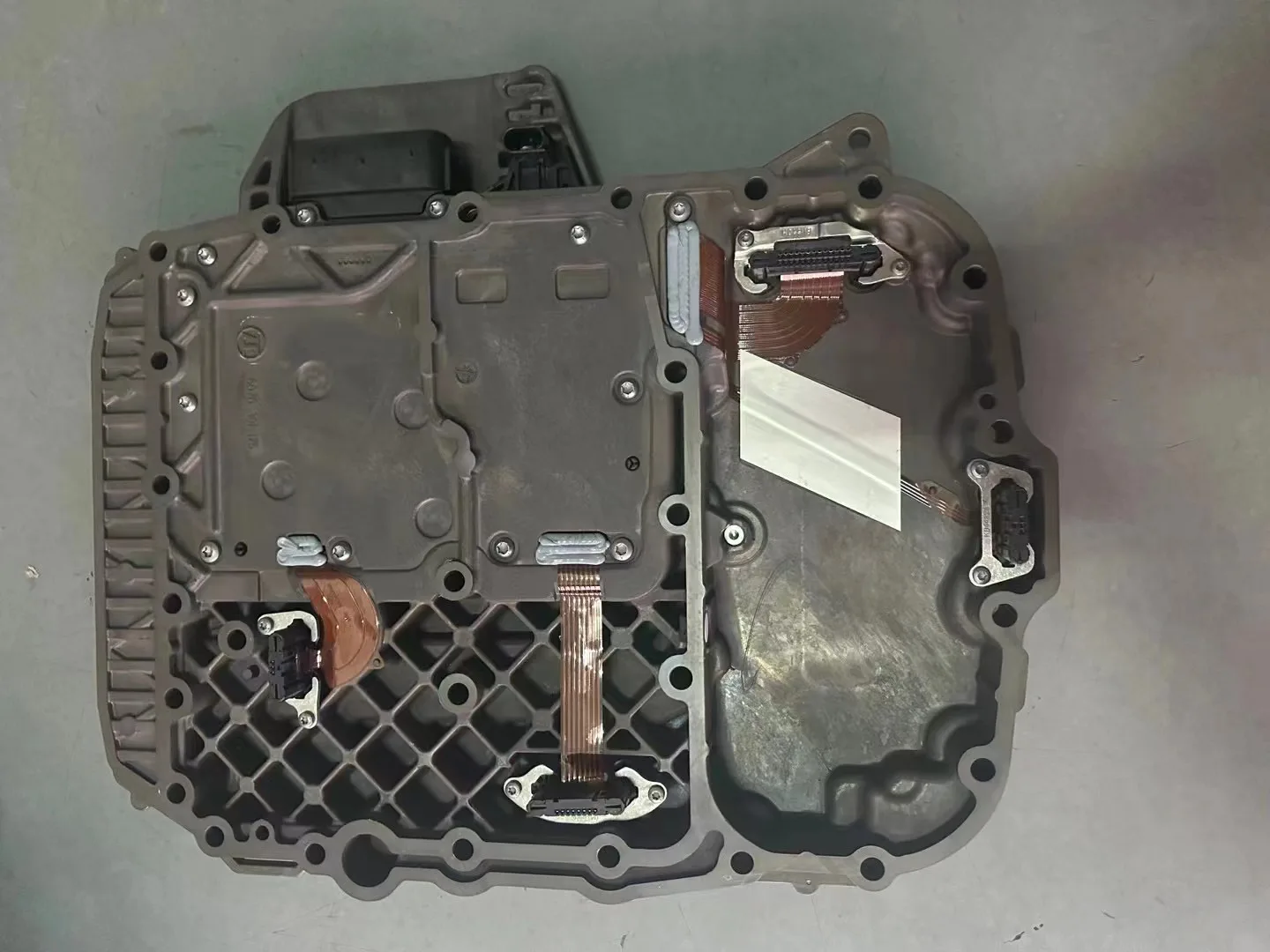 SINOTRUK HOWO spare parts HOWO gearbox parts K023088 transmission gearbox control for ZF