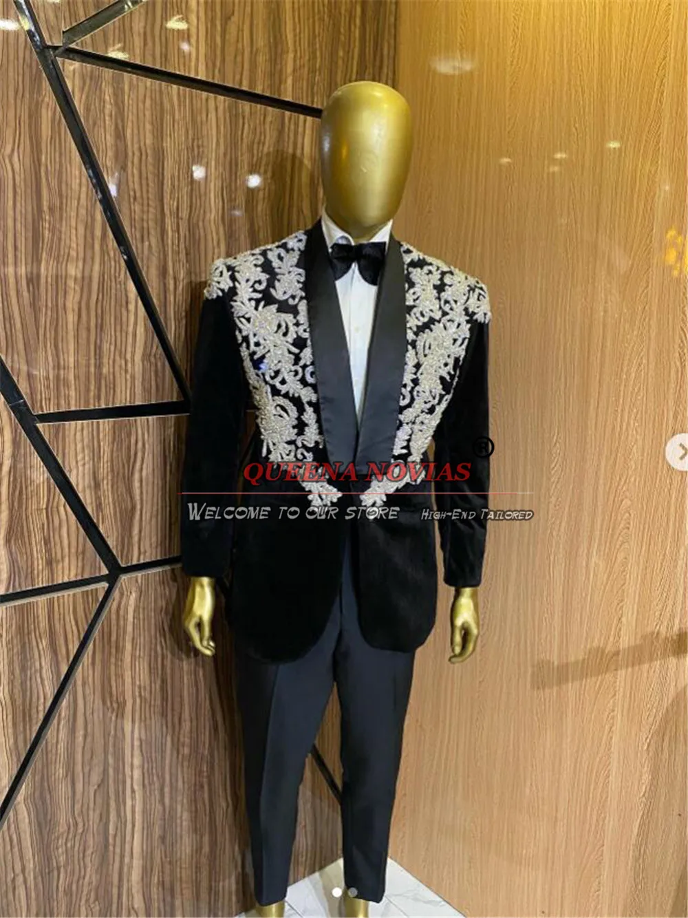 Luxury Wedding Suits For Men Slim Fit Appliques Beaded Velvet Jacket Pants 2 PCS Formal Party Groom Tuxedos Custom Made Blazers