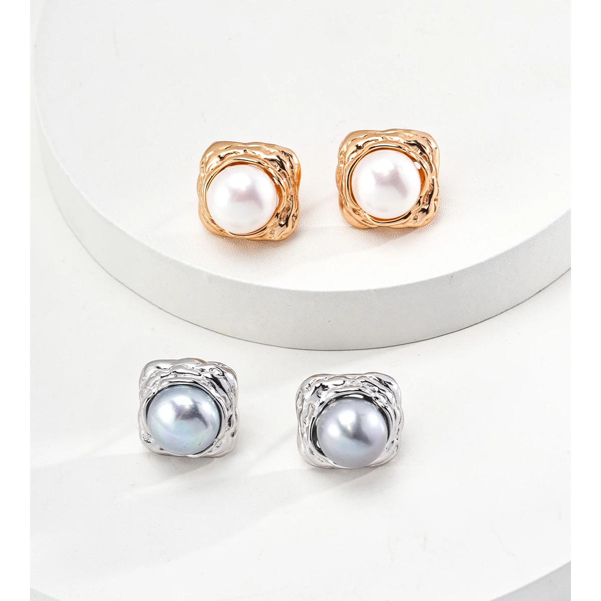 S925 pure silver plated 18K gold gray white pearl pure silver pearl earrings width 1.5cm pearl 1.1cm 101978