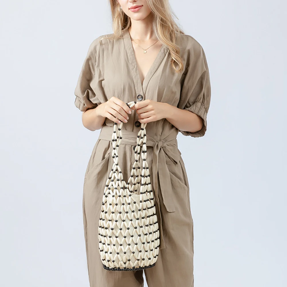 حقيبة يد خشبية مجوفة مطرزة بالخرز لقضاء العطلات والسفر وحقيبة كتف كاجوال للشاطئ للنساء