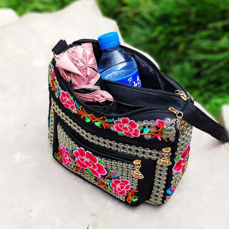 New Hot Sale Ethnic Embroidered Bag Women National Vintage Embroidery Ladies Waist Packs Women Shoulder Bag Hip Bum Belt Bag