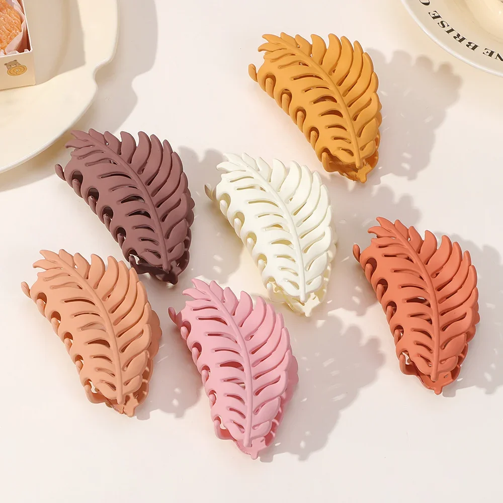 Fashion Women Solid Claw Clip Large Barrette Crab Hair Claws Bath Clip Ponytail Clip Girls Hairpins Headwear Hair Accessories