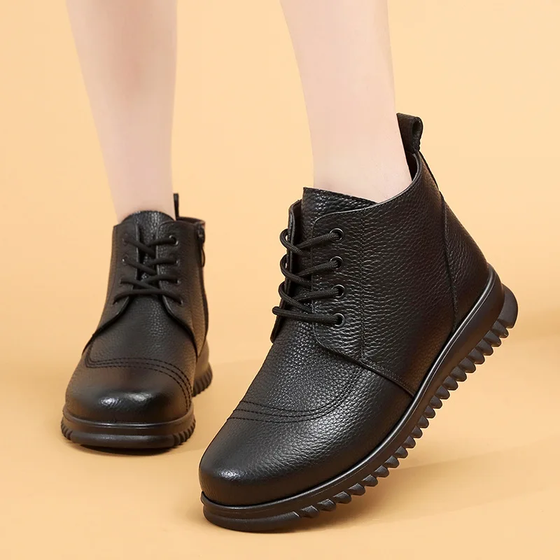 

New Warm Women's Velvet Casual Cotton Boots Business Casual Women's Short Boots Top Layer Cowhide Fashion Women's Outdoor Boots