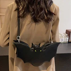 Casual Bag PU Leather Bat Shoulder Bag 3D Large Capacity Halloween Handbag Black Individual Creative Animal Purse Women