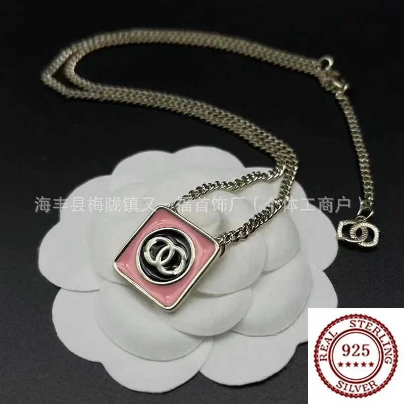 

2025 New Trend DIY Sterling Silver Double C Enamel Powder White Square Necklace Versatile Fashion Collarbone Chain for Women