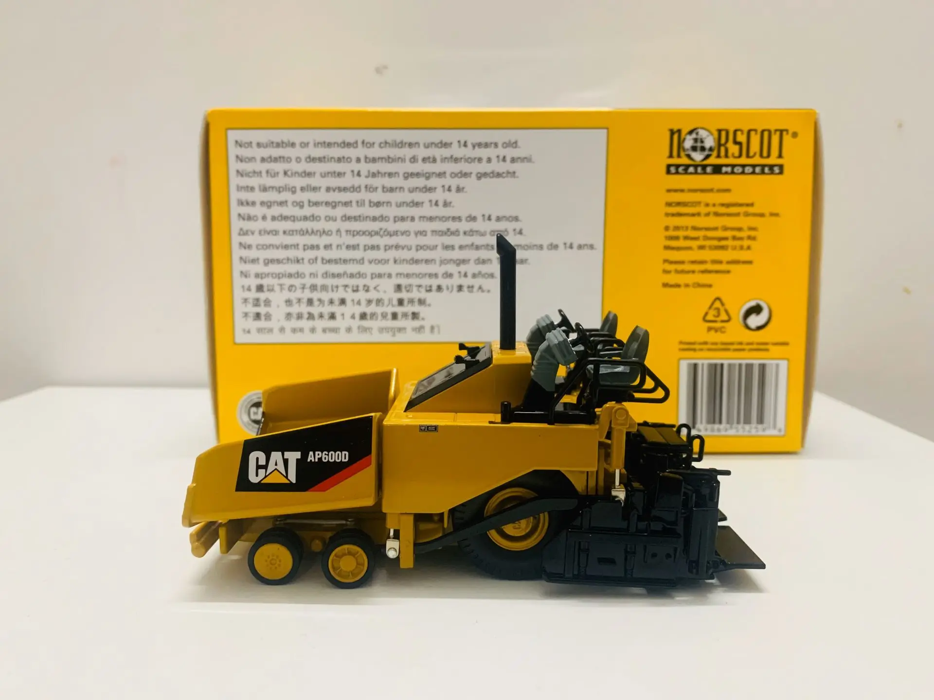 AP600D Asphalt Paver 1:50 Scale DieCast Model 55259