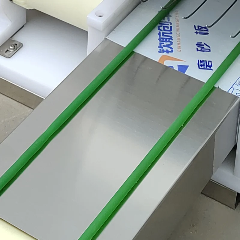 

Customizable Mold Stringing Machine Vegetable Stringing Fish Tofu Lamb String Automatic Meat Skewe Machine