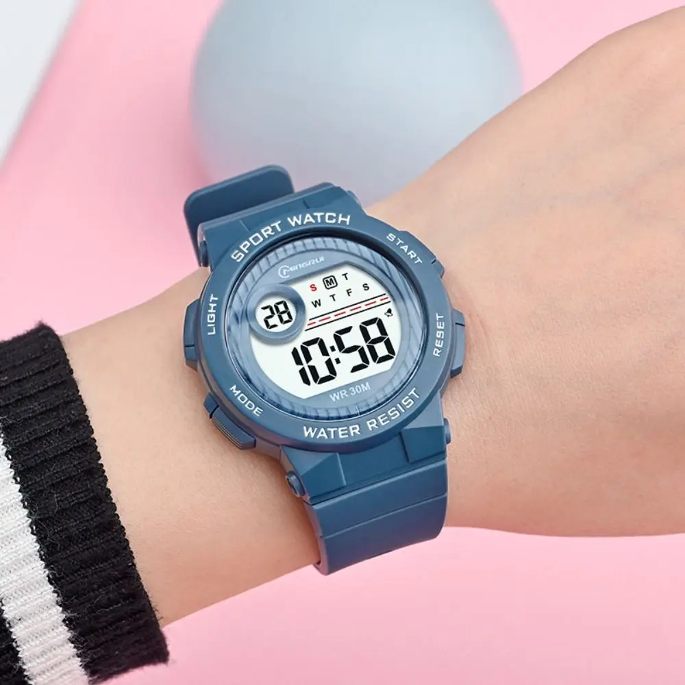 Novo relógio esportivo luminoso multifuncional casual relógios de pulso natação à prova dwaterproof água relógio eletrônico