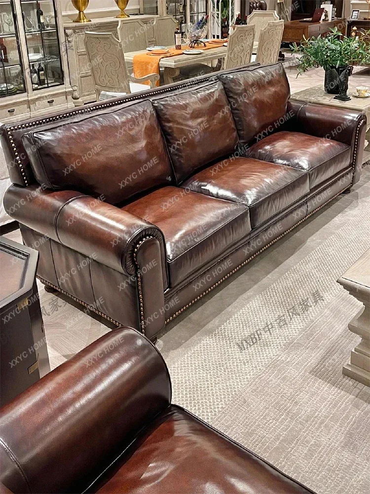 

A Medieval classic nostalgic sofa retro cigar room wine cellar straight row sofa