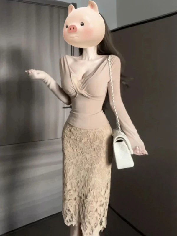 

Pure Desire Sexy Lace V-ne Top And High-waisted Skirt Set Slimming Body ape Mid-length Autumn Comfortable Faion Set