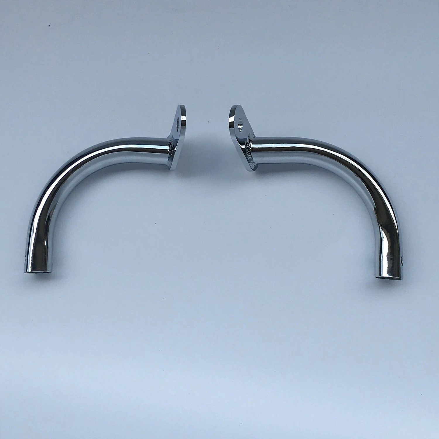 

Хромированный опорный кронштейн для седельной сумки, подходит для Harley Touring Electra Glide Standard Ultra Classic FLHT 1997-2008