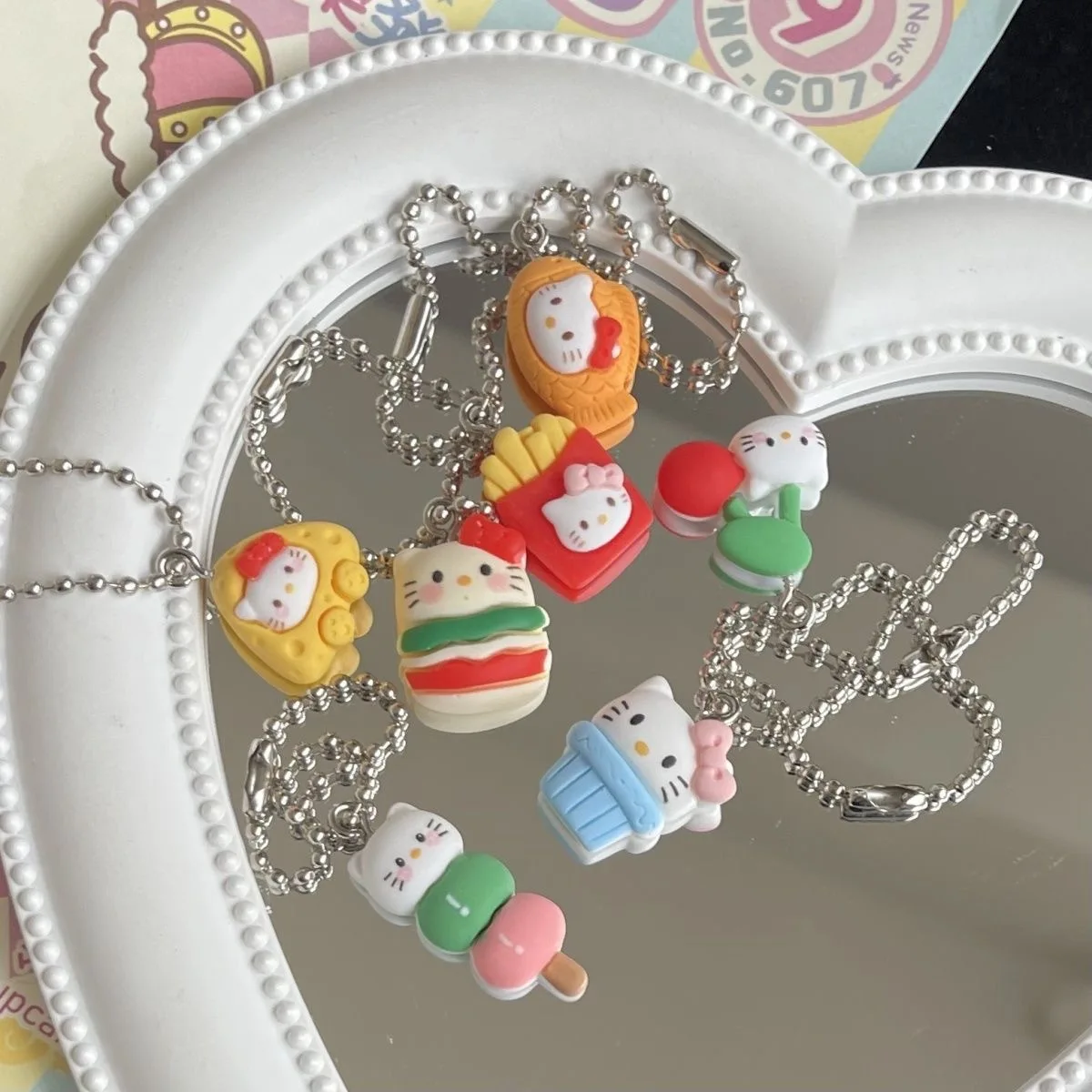 Sanrio Hello Kitty Keychain Cute Cartoon Mobile Phone Bag Pendant Fashion Keyring Jewelry Accessories for Girls New Year Gift