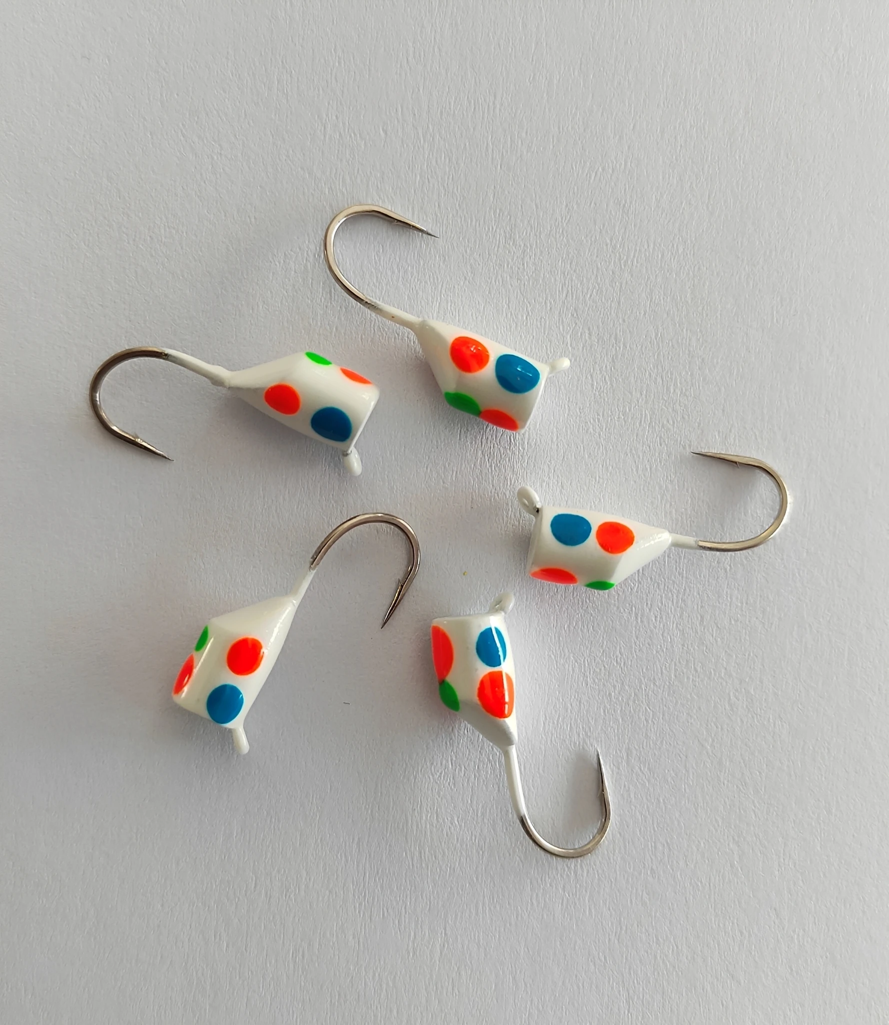 Jigs de tungsteno para pesca de hielo con colores surtidos - imagen 5