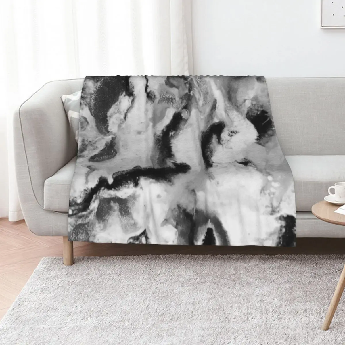 Black and White Marble Pattern Throw Blanket For Sofa Thin Travel Furrys heavy to sleep Quilt valentine gift ideas Blankets