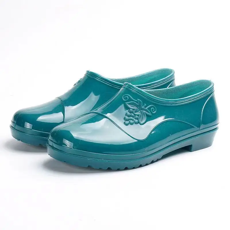 Scarpe da pioggia basse da donna suola morbida antiscivolo impermeabile Slip-On stampa suola bassa scarpe da lavoro impermeabili scarpe da acqua di spedizione gratuita