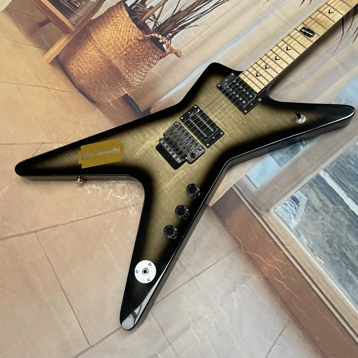 6-string electric guitar,tiger maple veneer,tremolo system, maple fingerboard guitars—professional performance electric guitarra