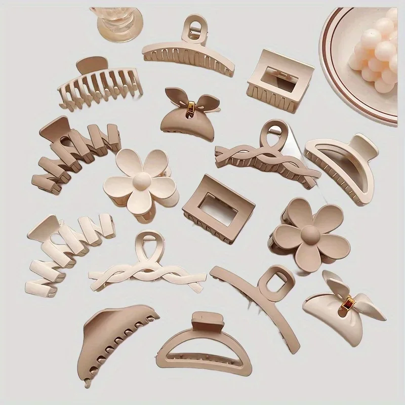 

Elegant Brown Beige Floral Hair Claw Clip with Geometric Metal Teeth Non-Slip Hair Clamp for Women's Formal Events