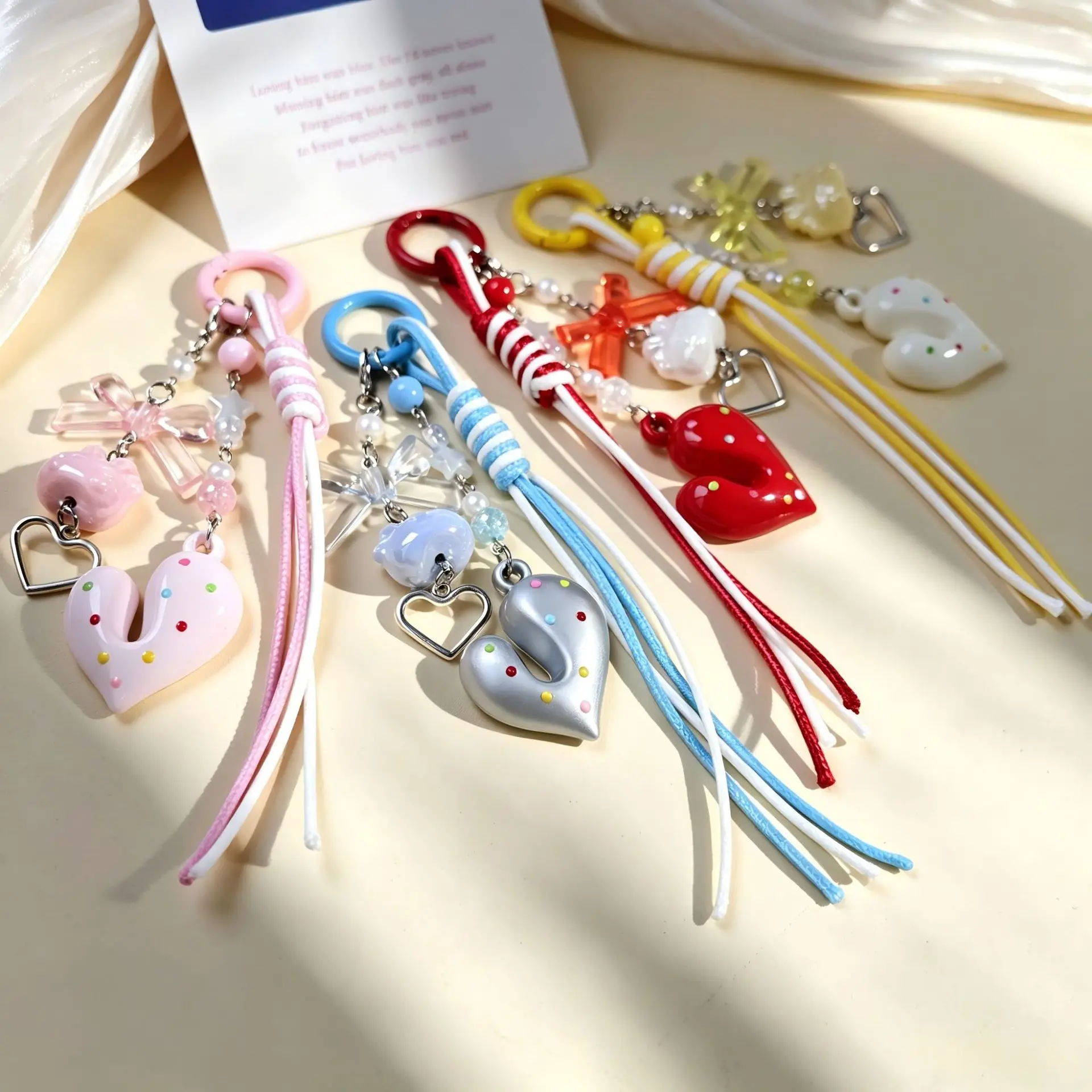 New Love Keychain Bag Pendant Key Chain DIY Pendant Bucket Bag Chain Kawaii Chaveiro Fashion Pendants Sweet Style Key Chains