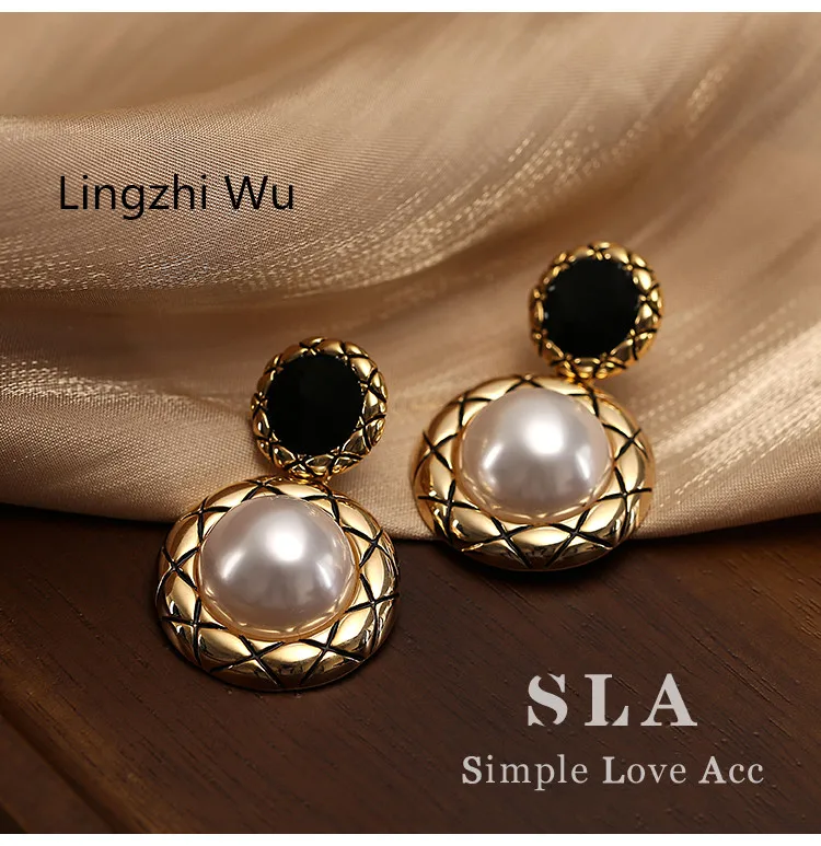 

Lingzhi Wu Top Quality Vintage Gold Ladies Drop Earrings Female 925 Silver 2024 Influencer Earrings New Arrival