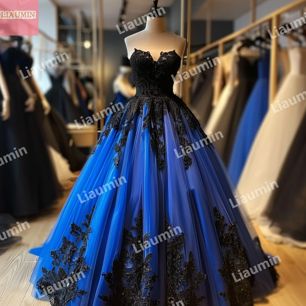 Nouveau Classique Sur Mesure Bleu Tulle Noir Dentelle Applique Perles Robe De Bal Sans Bretelles De Soirée Robes De Bal Formelles Vêtements W15-45.5