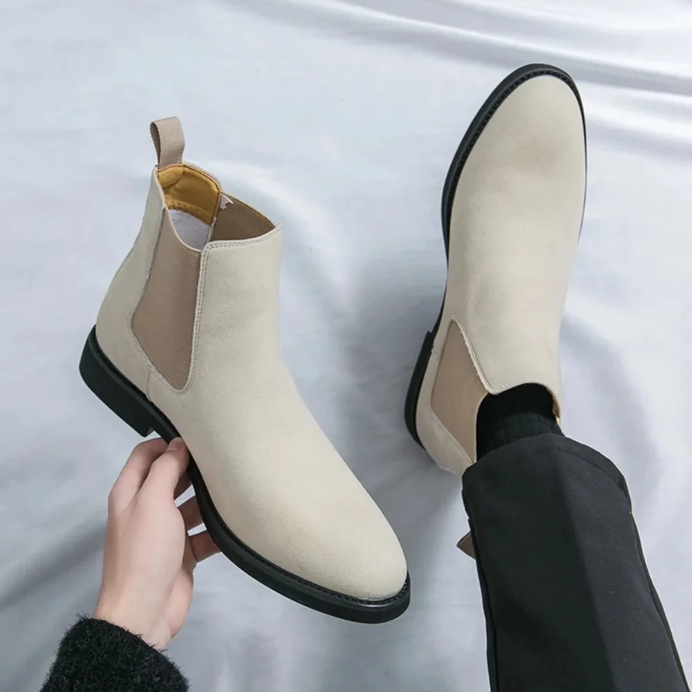 

New Brand Men Breathable Sleeve Foot Casual Short Boots for Autumn Hot Selling Comfortable Frosted Leather Pointed Chelsea Boots
