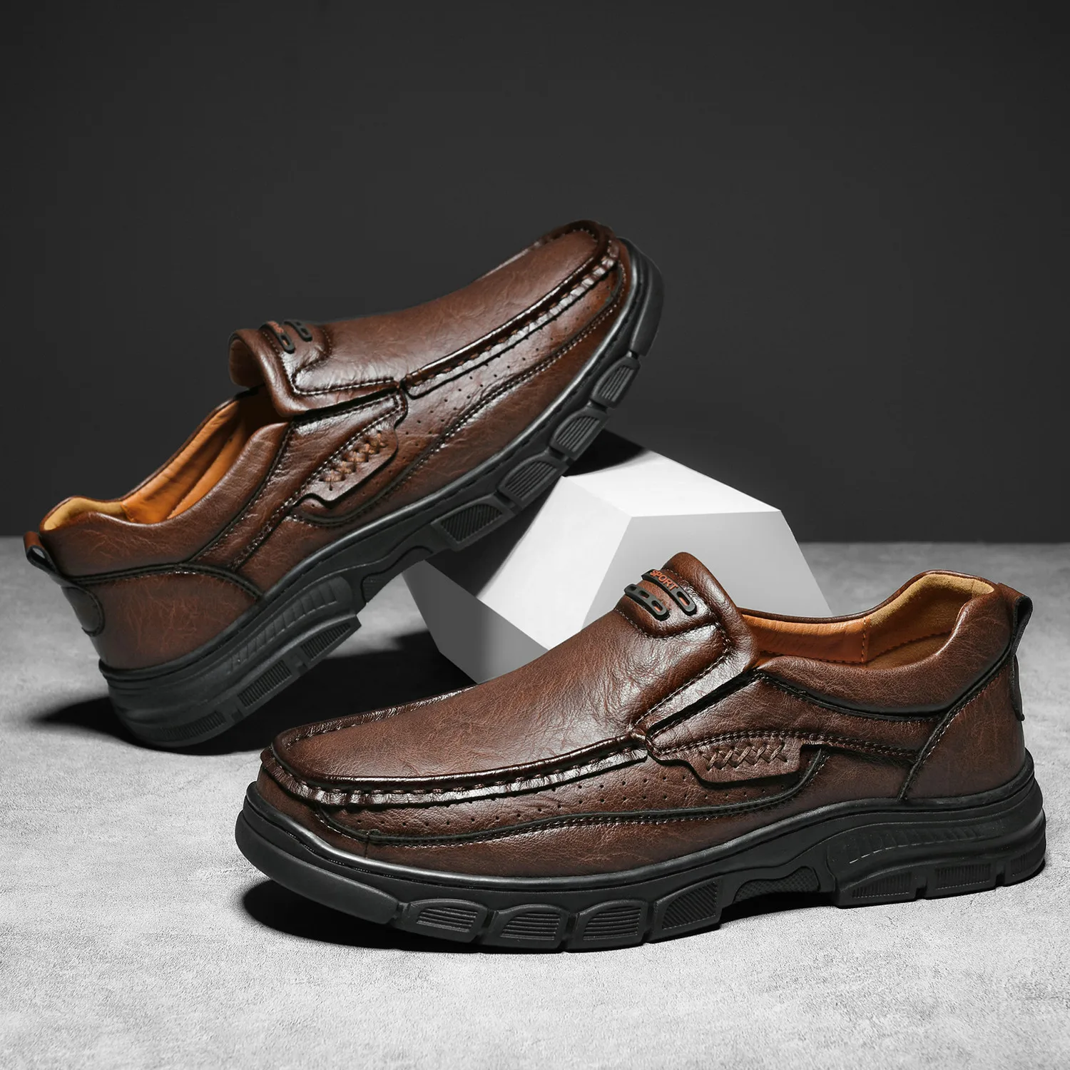 

Men's Thick Rubber Bottom Breathable Casual Leather Shoes Classic Loafers Comfortable Leisure Footwear For Men Summer New