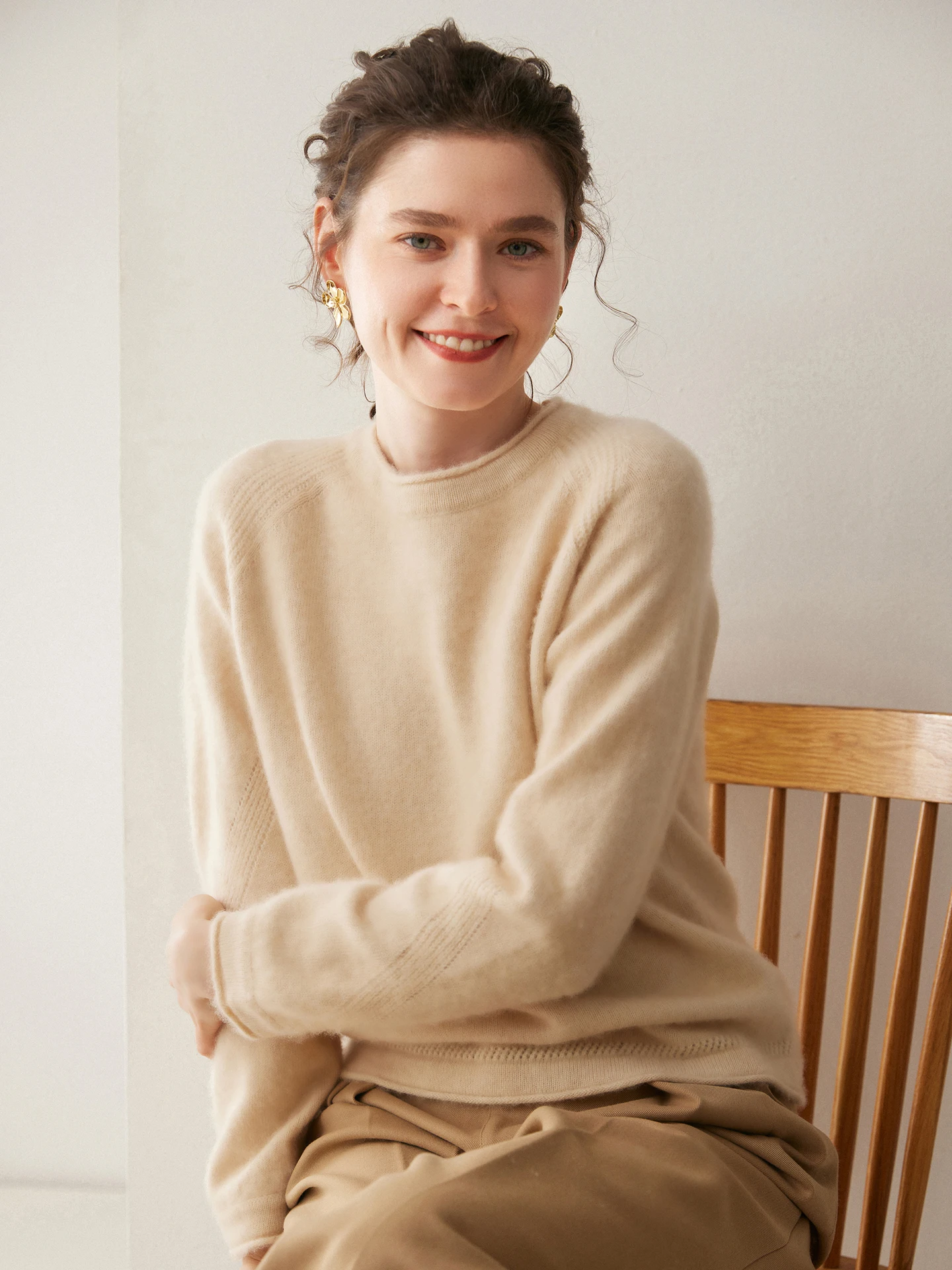 Ladies Thiened Camere Knitted Sweater Casual Sle Loose Fit oulder Insert round Ne Roll  Design Soft Wool Blend