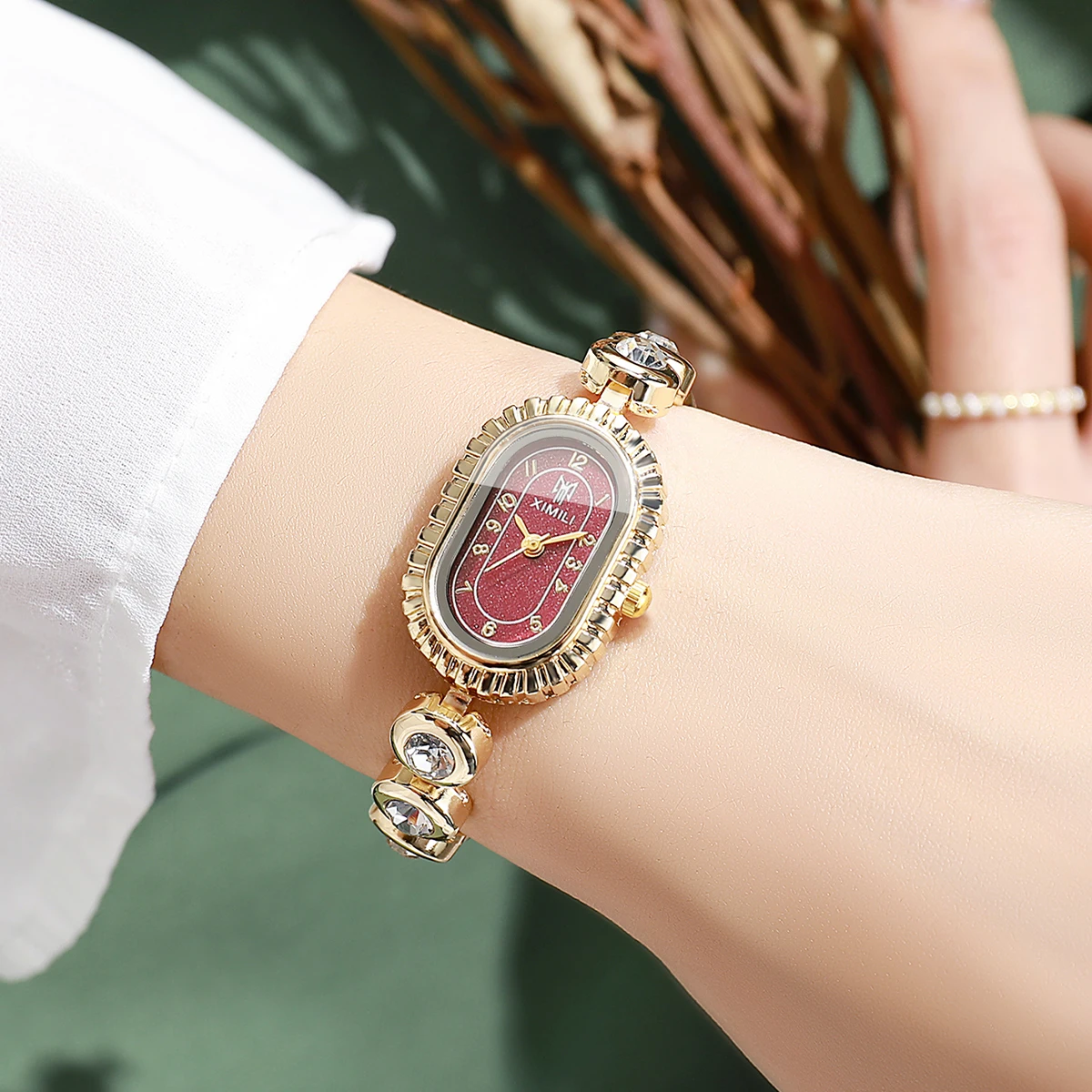 Vintage Oval Red Dial Women Wa - Vintage Jewelry Watches Women review and price