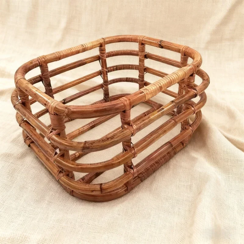 Handmade Vintage Rattan Newborn Photography Props–Baby Basket & Decor Bed Perfect Photo Backdrop for Infant/Baby Photo Shoots
